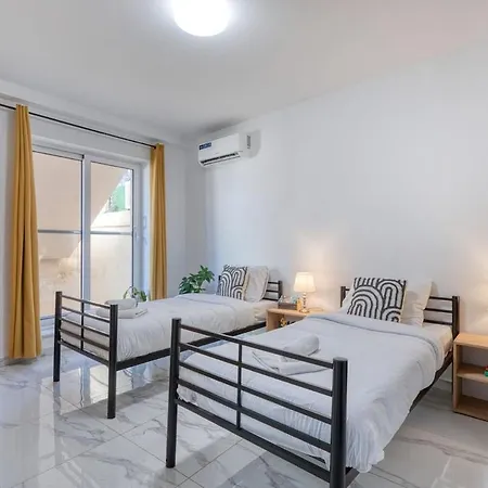 Wonderland, 3 Apartment *