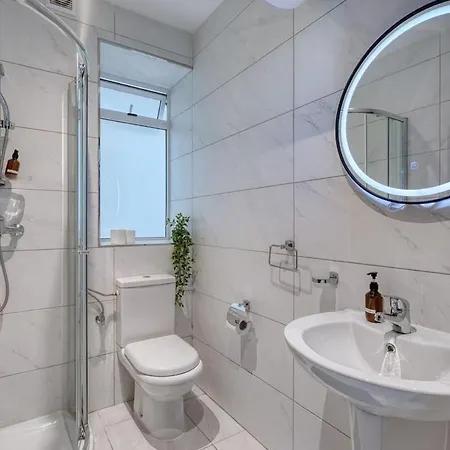 Apartment Wonderland, 3 San Ġiljan